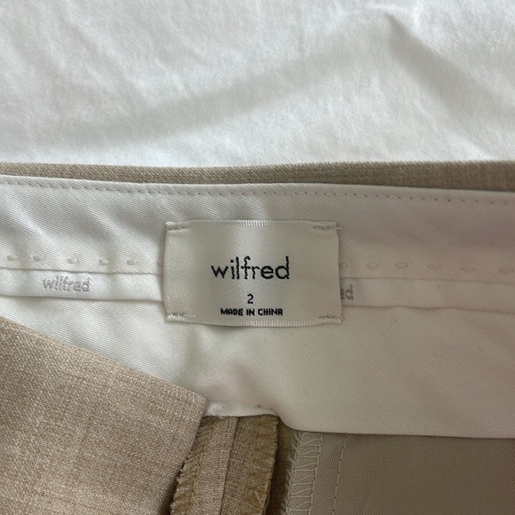 Matching vest and pant set. Vest has never been worn, pants worn once - Picture 7 of 8